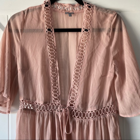 CHARLOTTE RUSSE | Shawl - Picture 5 of 9